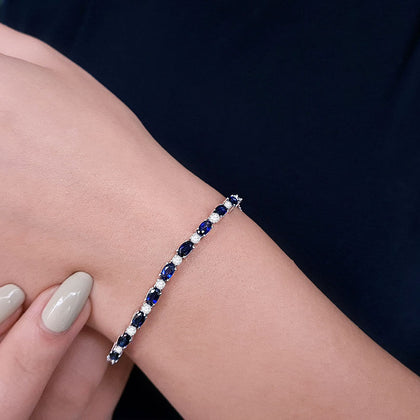 Diamant und Oval Saphir Armband in 585er 14 Karat Weißgold - handgefertigter Diamantschmuck aus Feingold | Sirius Diamant