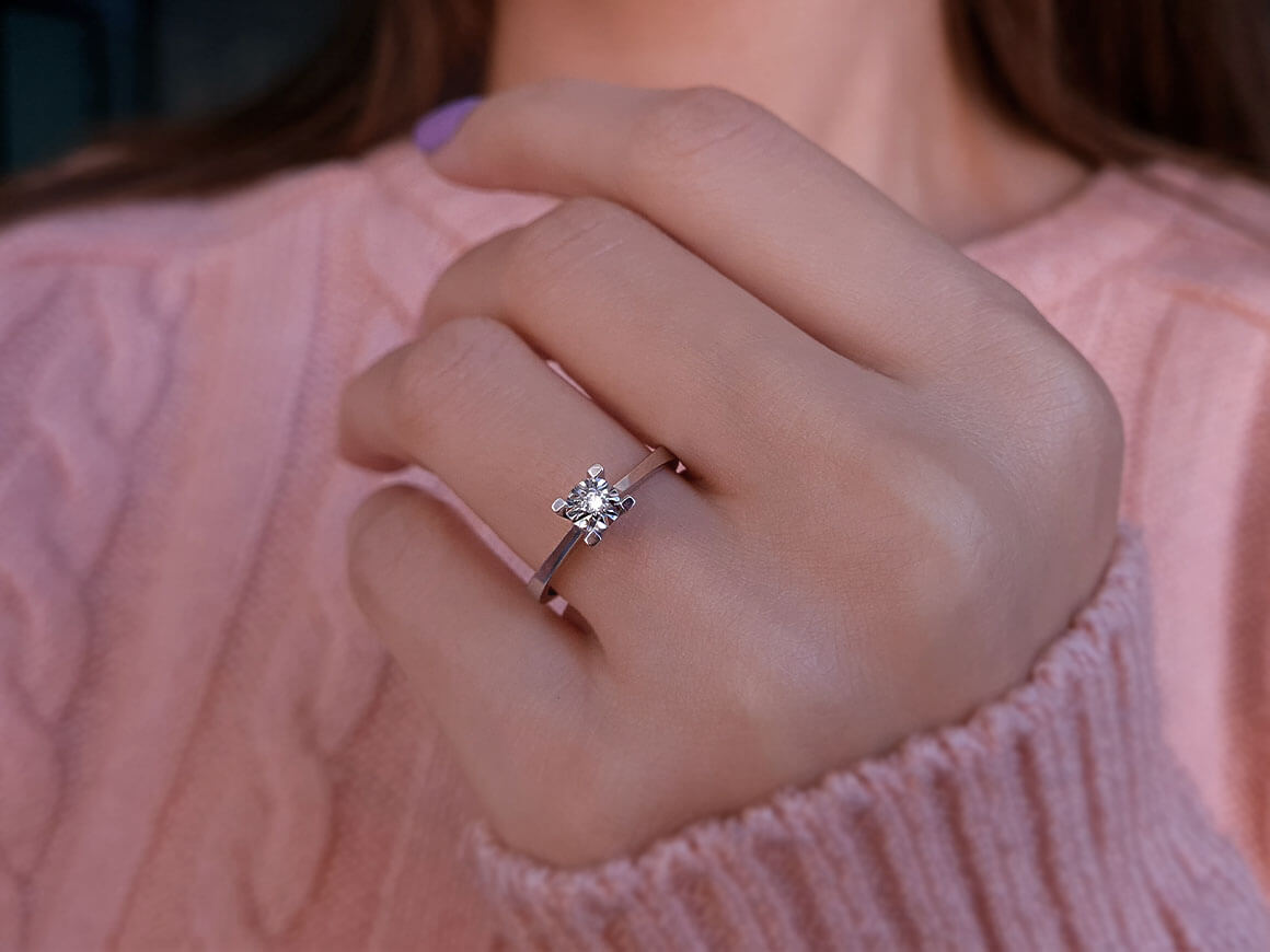 Bague solitaire en diamant effet 0,30 carat 