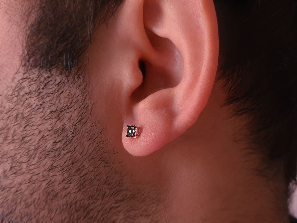 0.08 Carat 9 Black Diamond Men's Earring in 8K White Gold