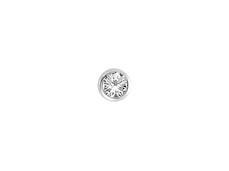 Diamond nose piercing in 14 carat white gold - 7 mm x 3.4 mm