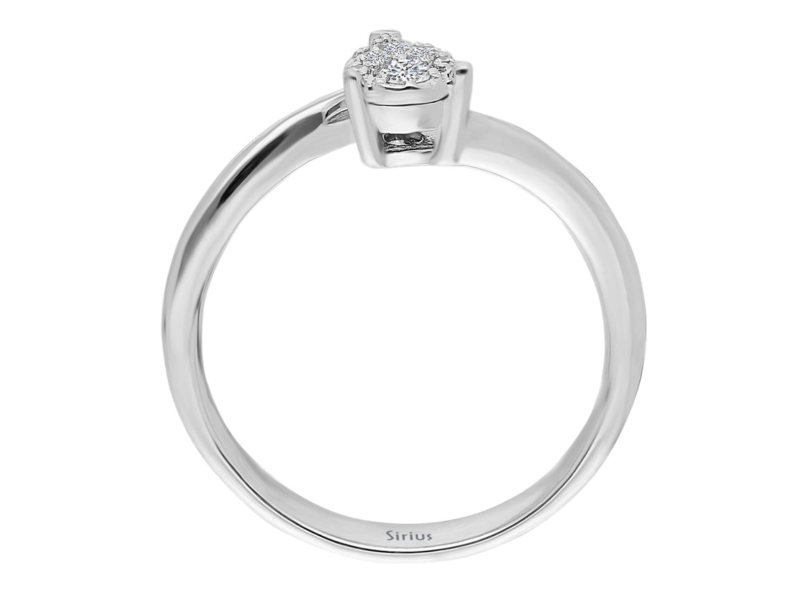 0,35 Carat Tropfen Diamant Effekt Solitär Ring - handgefertigter Diamantschmuck aus Feingold | Sirius Diamant