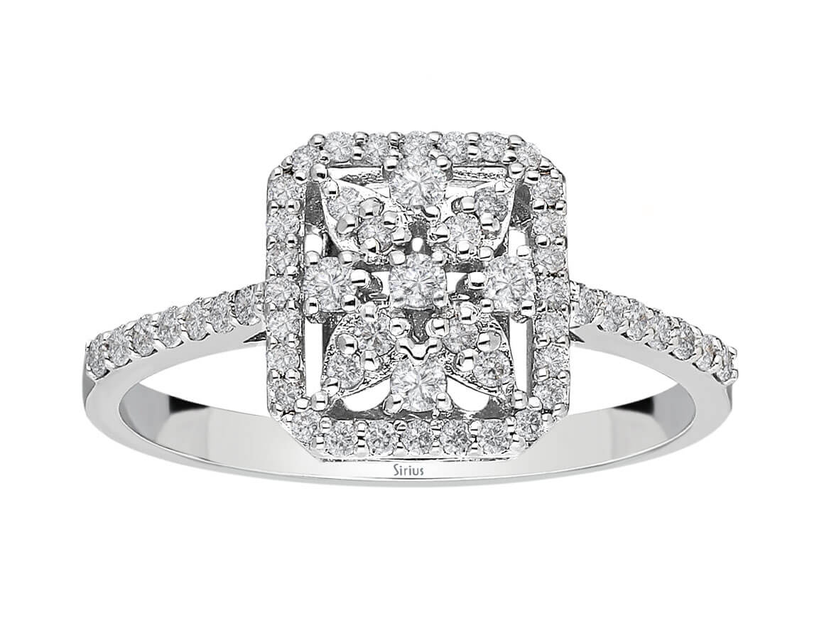 0.38 carat diamond Lunaris ring