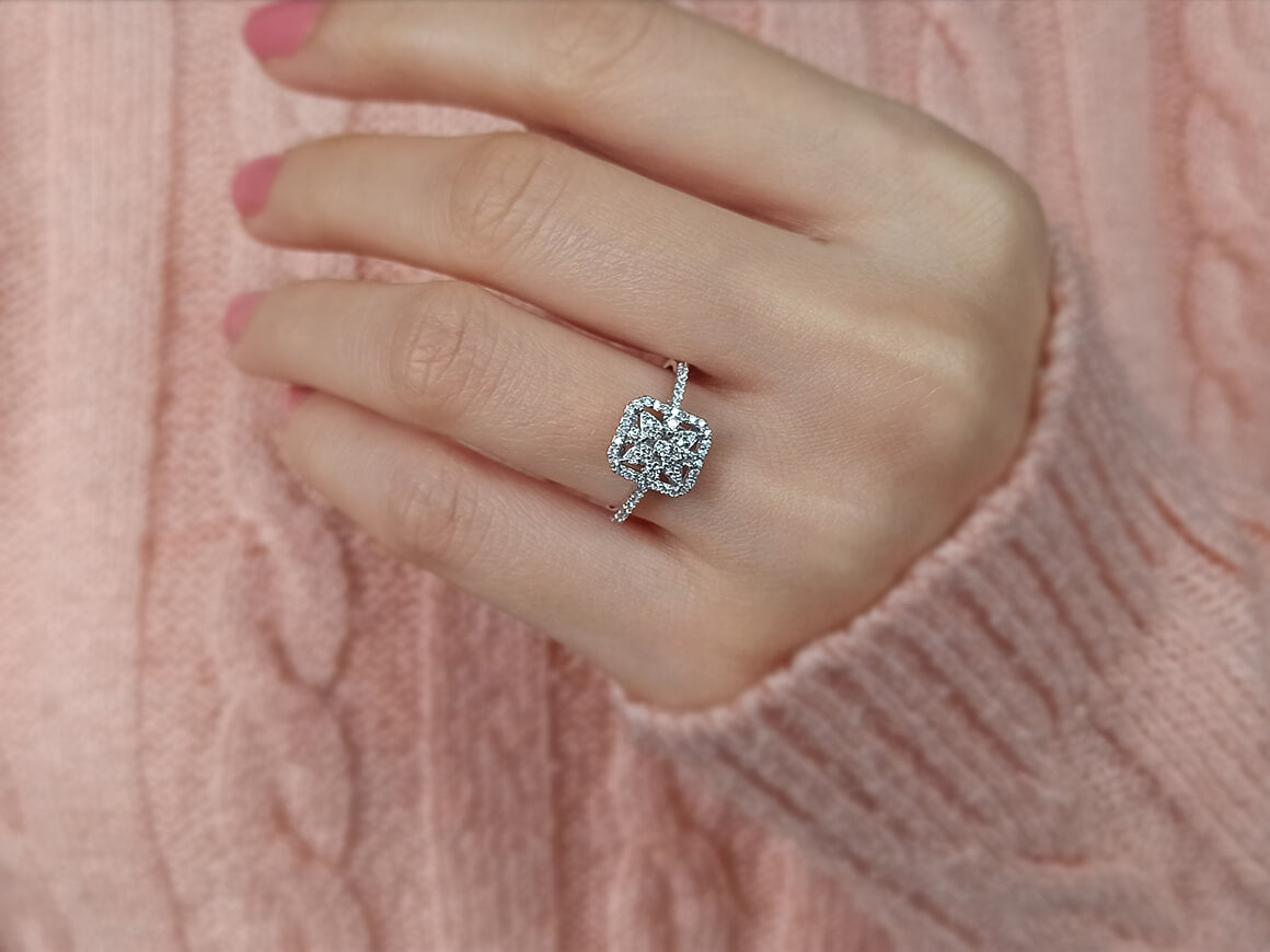 bague en diamant de 0,38 carat