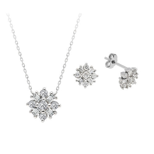 Capella Star Baguette Diamond Jewelry Set in 14 Carat White Gold