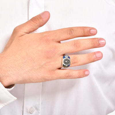 Lion signet ring