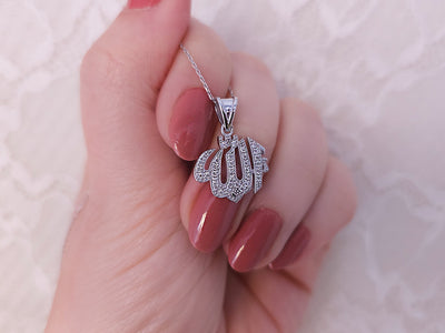 Collier avec inscription « Allah » en or blanc 585 14 carats et diamant de 0,19 carat