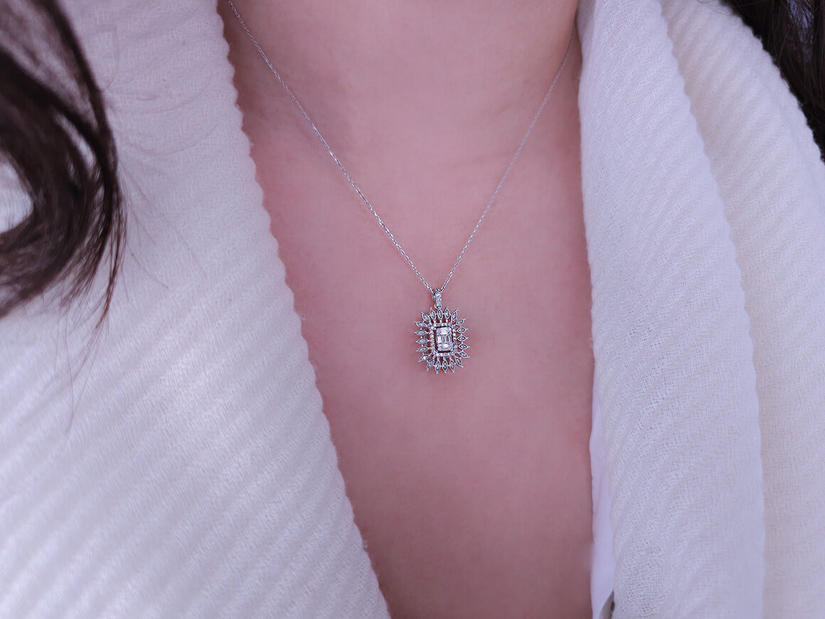 Baguette-Diamant-Ilaria-Halskette – handgefertigter Diamantschmuck aus Feingold | Sirius Diamant