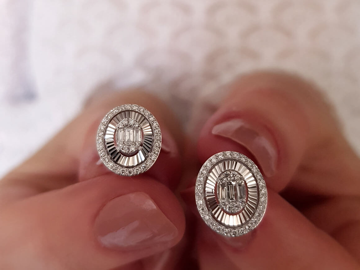 0,40 Carat Baguette Diamant Ohrringe - handgefertigter Diamantschmuck aus Feingold | Sirius Diamant