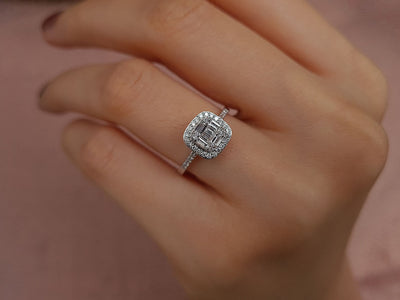Baguette Diamond Levine Ring