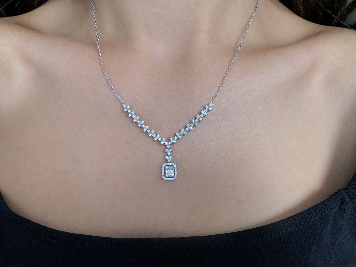 Baguette Diamant Lichtweg Collier - handgefertigter Diamantschmuck aus Feingold | Sirius Diamant