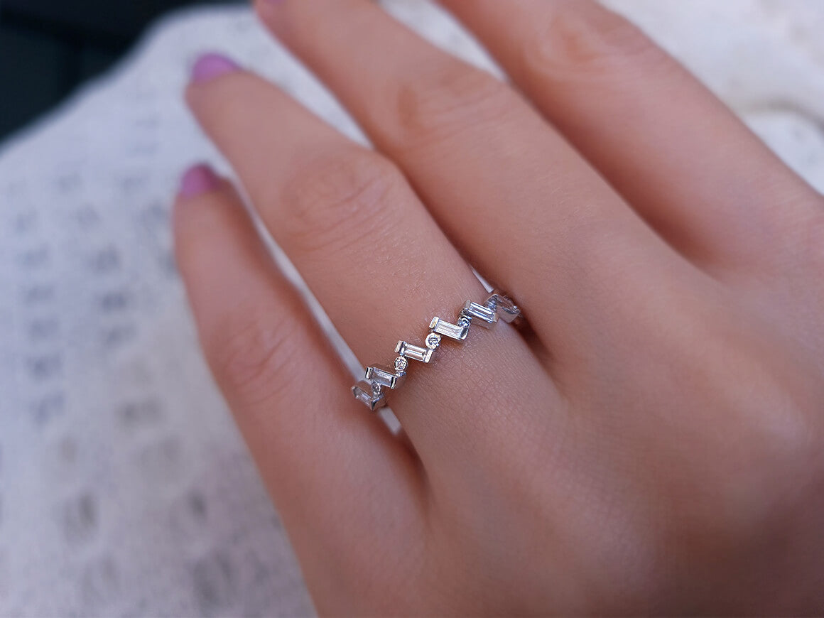 Alliance Demi-Ronde Diamant Baguette 