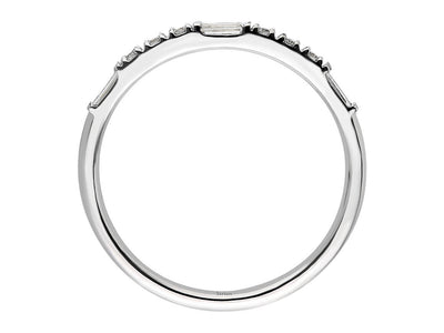 Baguette diamond half-round alliance