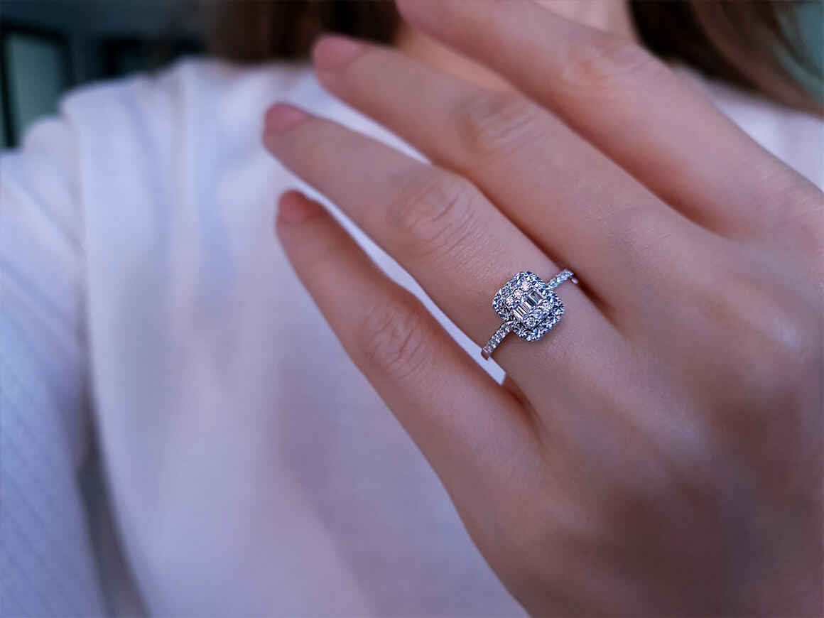 Bague en diamant baguette de 0,25 carat 