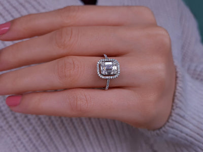 Bague en diamant baguette de 0,55 carat 