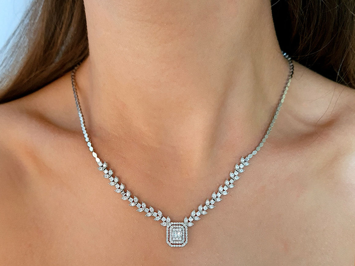 2,05 Karat Baguette Diamant Halskette - handgefertigter Diamantschmuck aus Feingold | Sirius Diamant