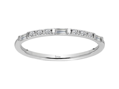 Baguette diamond half-round alliance