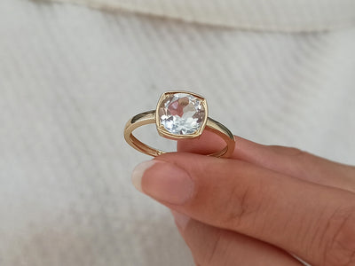 Pingala ring with white topaz