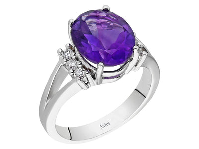Diamond and oval amethyst ring in 14K white gold