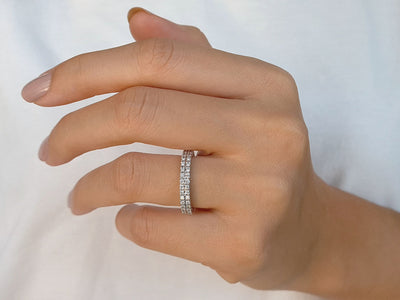 0.79 carat two rows of diamonds all around alliance in 585 14 K white gold