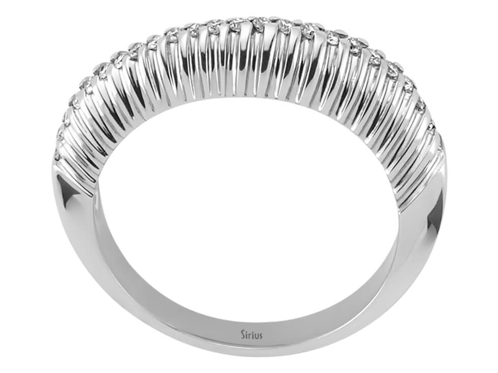 0,20 Carat Diamant welliges Fischgrätmuster Ring in 333er 8 K Weißgold - handgefertigter Diamantschmuck aus Feingold | Sirius Diamant