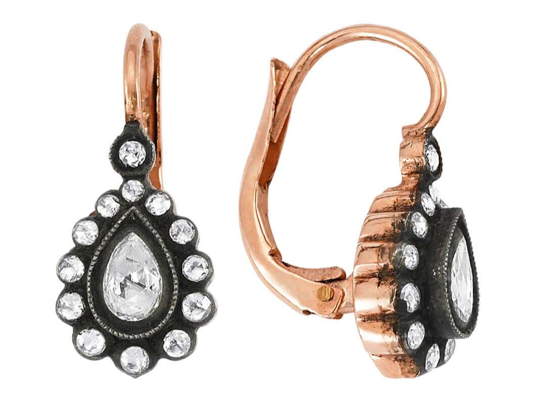 Tropfenförmige Diamantstein-besetzte Ohrringe - handgefertigter Diamantschmuck aus Feingold | Sirius Diamant