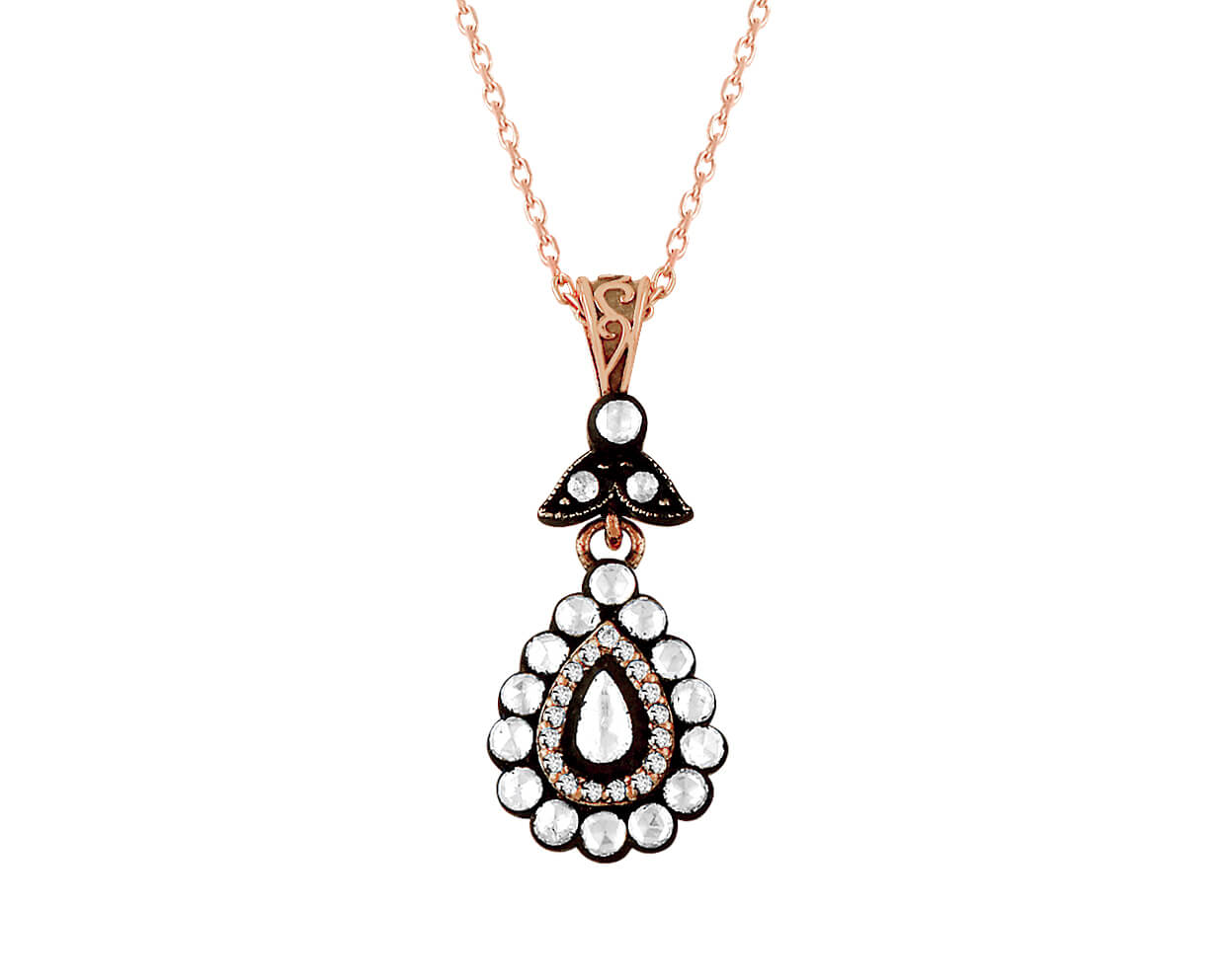 Necklace with pear-shaped diamonds and diamonds