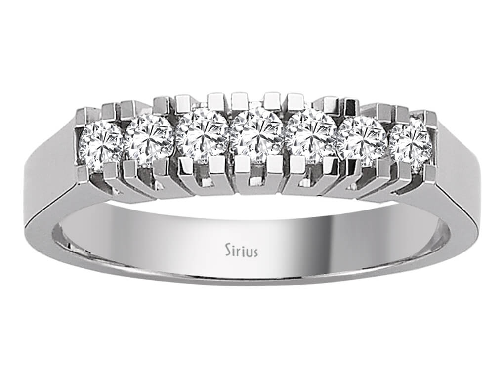 0,32 Karat Diamant 7 Diamanten Allianz - handgefertigter Diamantschmuck aus Feingold | Sirius Diamant