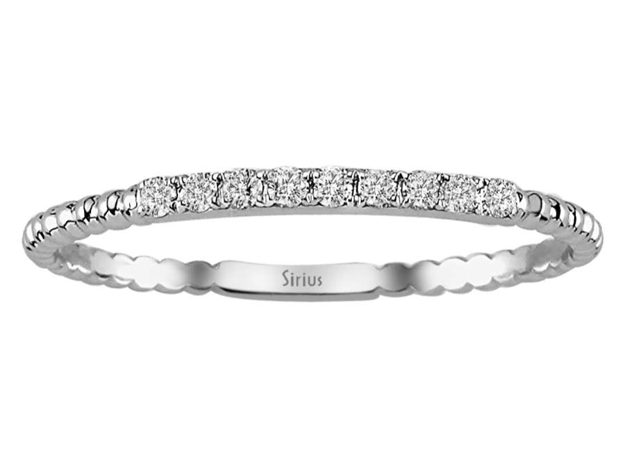 0,09 Karat Diamant 9 Stein Allianz in 333er 8 K Weißgold - handgefertigter Diamantschmuck aus Feingold | Sirius Diamant