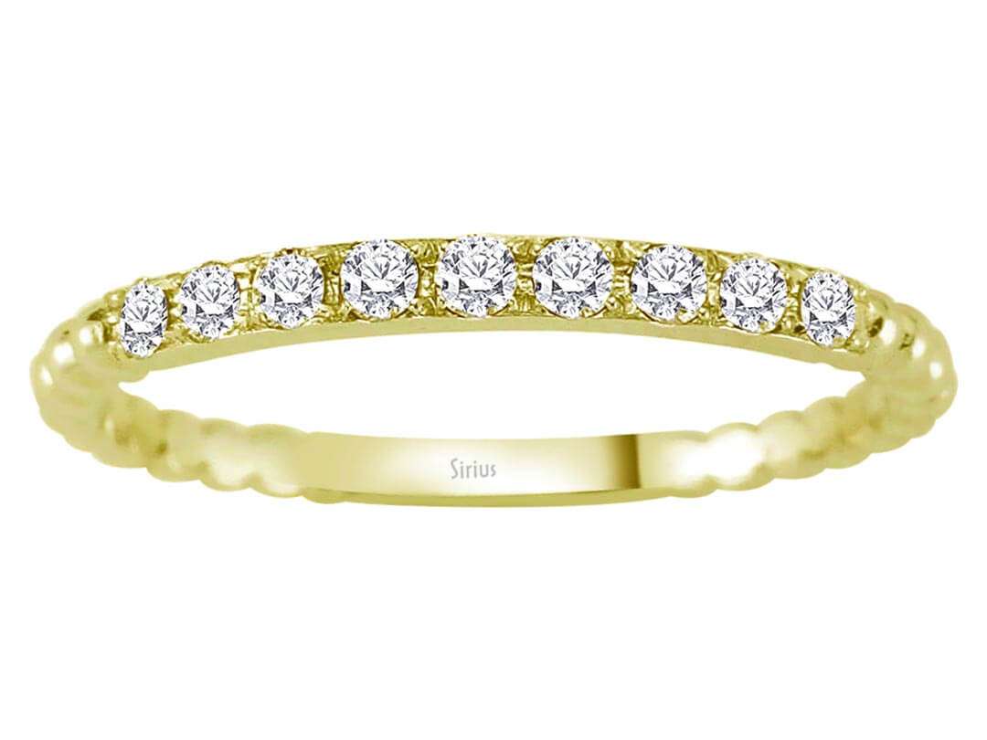 Alliance de neuf diamants de 0,19 carat en or jaune 14 carats