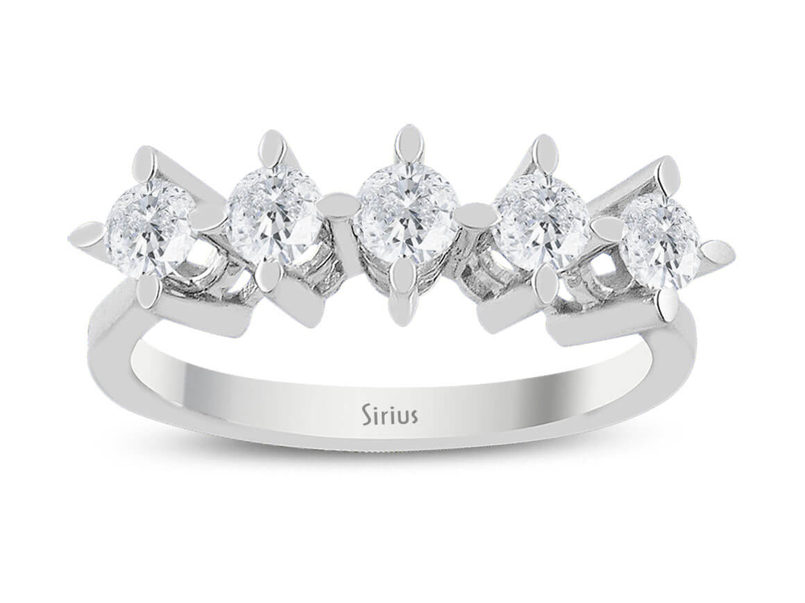 0,70 Carat Diamant 5 Diamanten Allianz – handgefertigter Diamantschmuck aus Feingold | Sirius Diamant