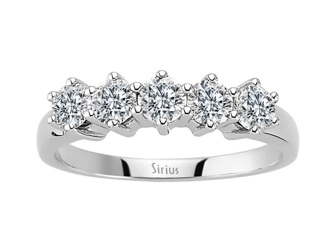 0,80 Karat 5 Diamanten Allianz in 14 Karat Weißgold - handgefertigter Diamantschmuck aus Feingold | Sirius Diamant
