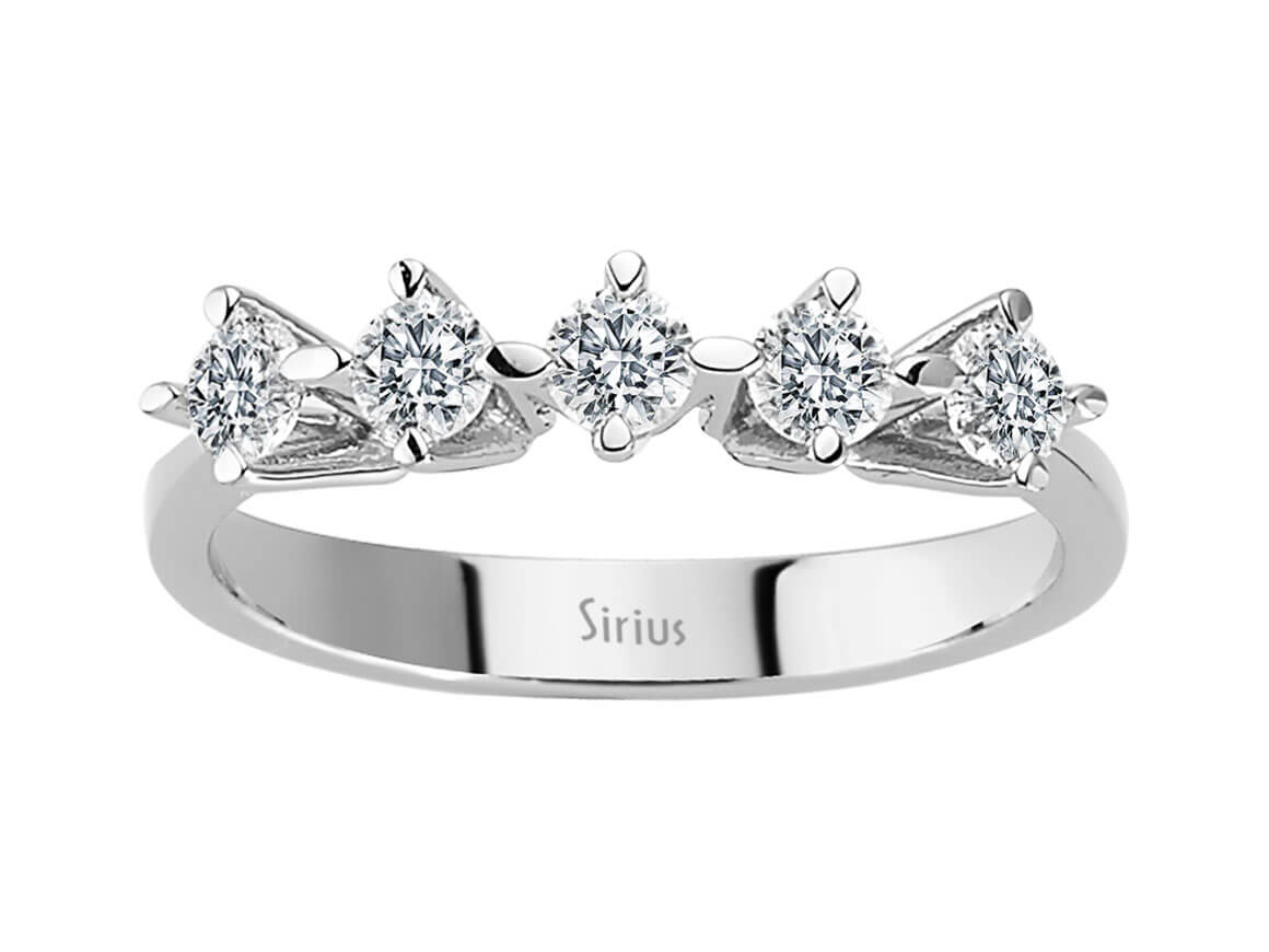 0,53 Carat Diamant 5 Diamanten Allianz in 14 Karat Weißgold - handgefertigter Diamantschmuck aus Feingold | Sirius Diamant