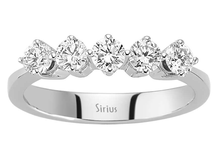 0,73 Carat 5 Diamanten Allianz in 585er 14 Karat Weißgold - handgefertigter Diamantschmuck aus Feingold | Sirius Diamant