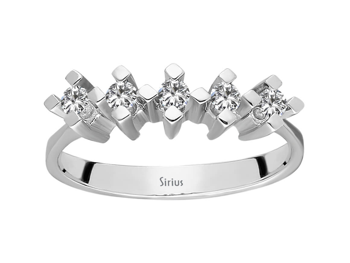 0,20 Carat 5 Diamanten Allianz - handgefertigter Diamantschmuck aus Feingold | Sirius Diamant