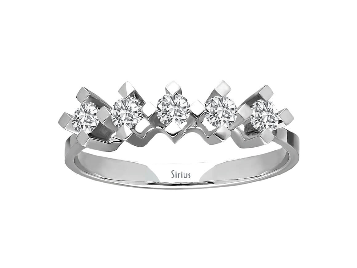 0,30 Carat 5 Diamanten Allianz - handgefertigter Diamantschmuck aus Feingold | Sirius Diamant