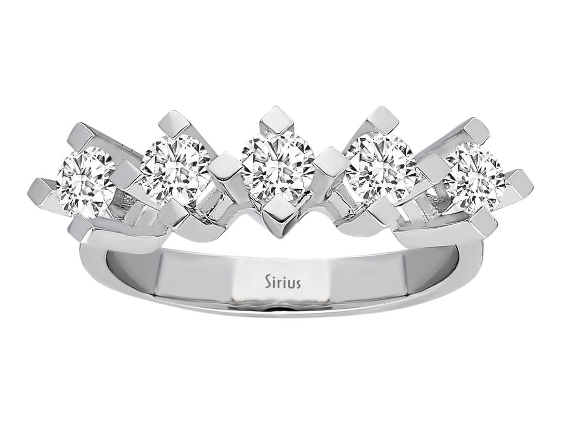 0,85 Carat  Diamant 5 Diamanten Allianz - handgefertigter Diamantschmuck aus Feingold | Sirius Diamant