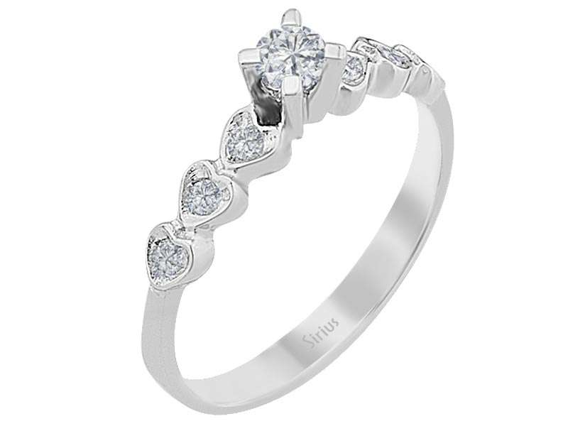 Total 0.26 carat diamond heart solitaire ring
