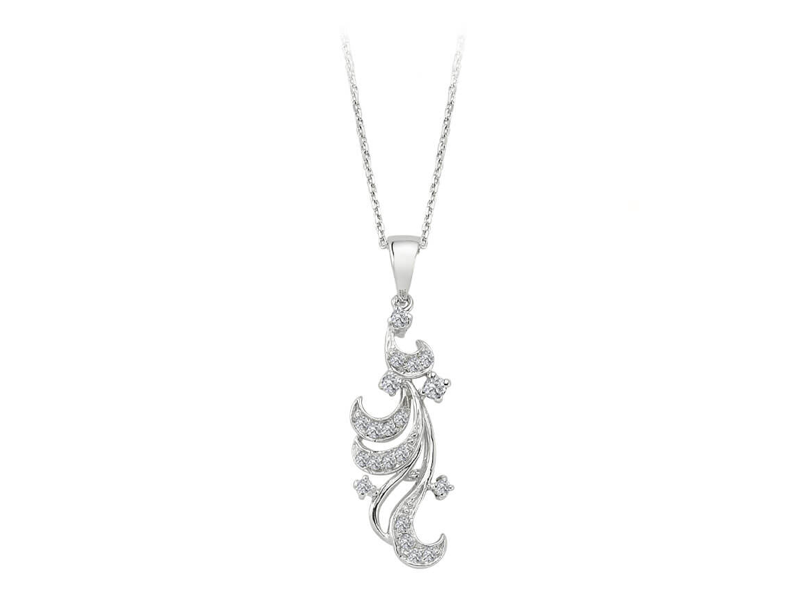 Diamond Matahari necklace in 14 K