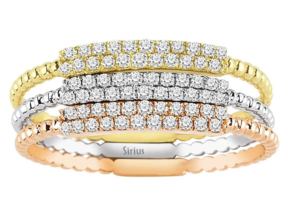 Bague demi-ronde en diamant trois pièces