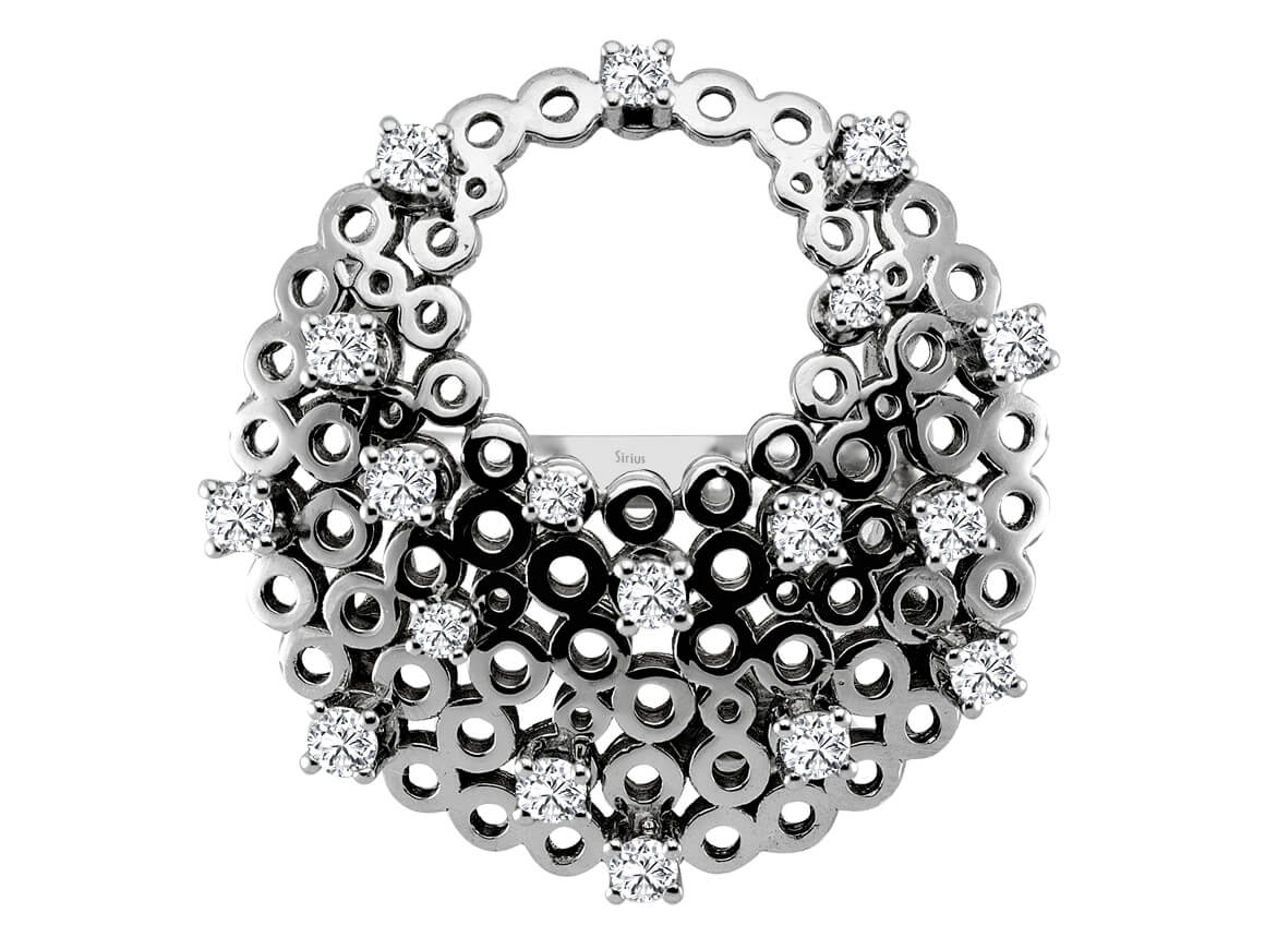 Diamond moon ladies ring
