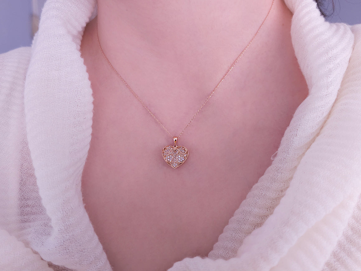 0,78 Karat Diamant Herz Collier in 14 K Weißgold - handgefertigter Diamantschmuck aus Feingold | Sirius Diamant