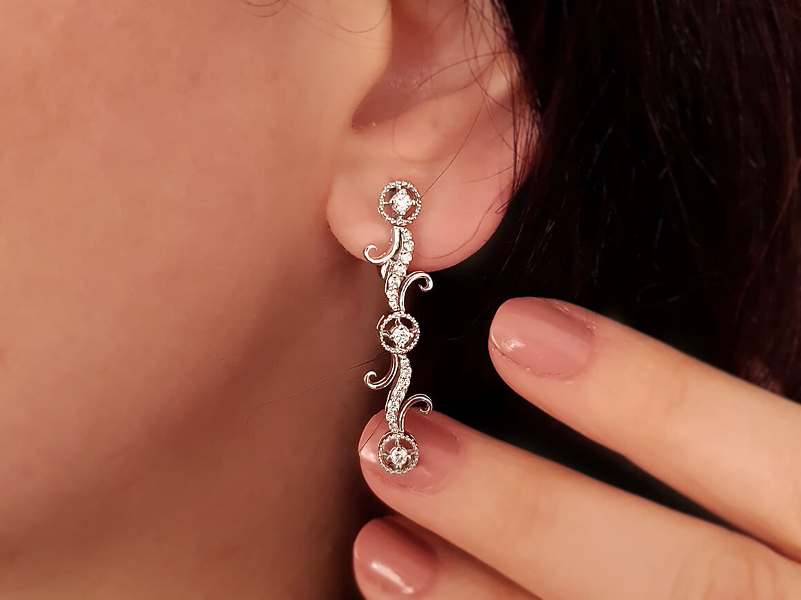 0,52 Carat Diamant Ohrhänger - handgefertigter Diamantschmuck aus Feingold | Sirius Diamant