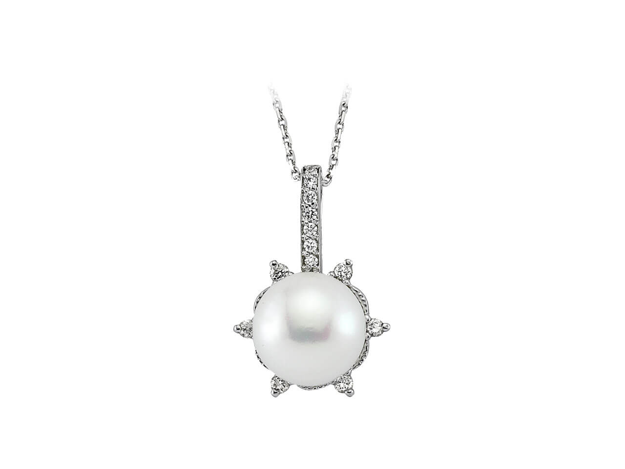 Natural pearl necklace with diamonds in 14 carat white gold