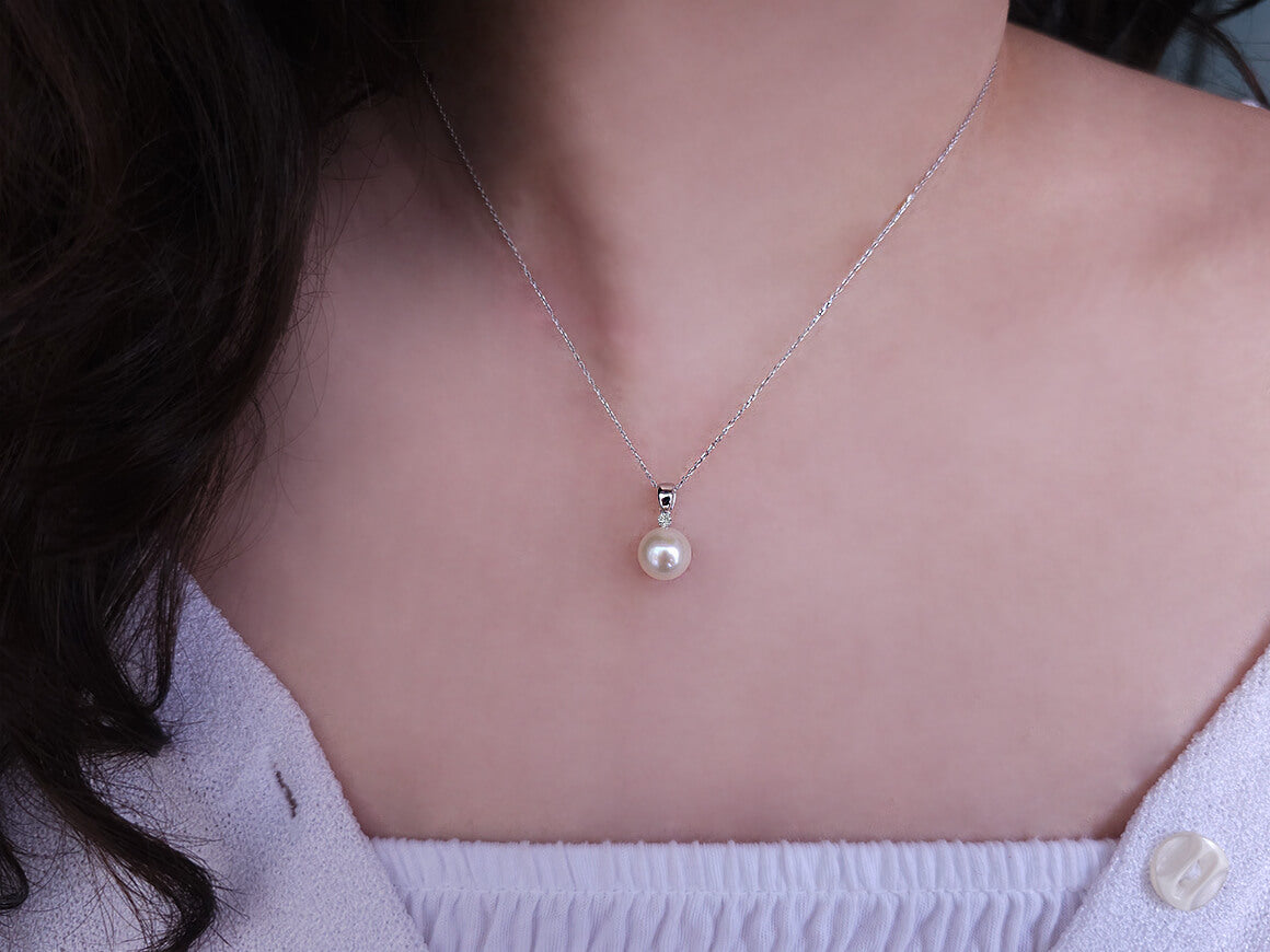 Diamant und Perle Collier - handgefertigter Diamantschmuck aus Feingold | Sirius Diamant
