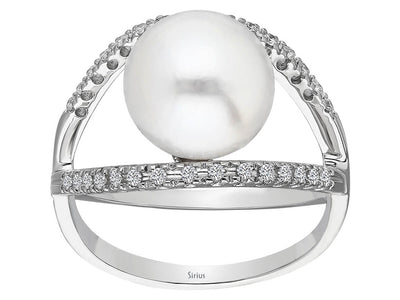 Diamond and pearl ring in 14 K white gold