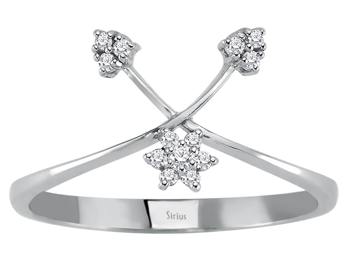Diamond snowdrop ladies' ring in 18 K white gold