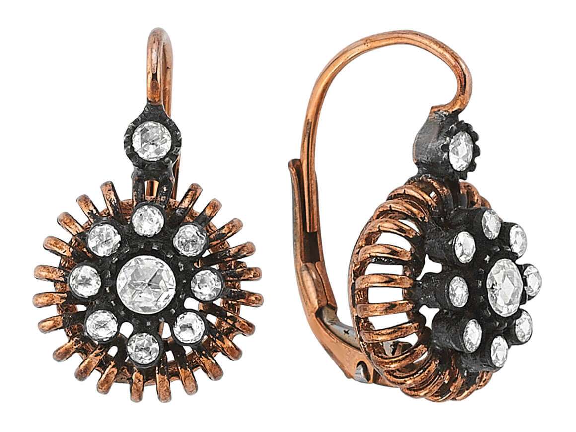 Rose-cut diamond earrings in 8-carat red gold