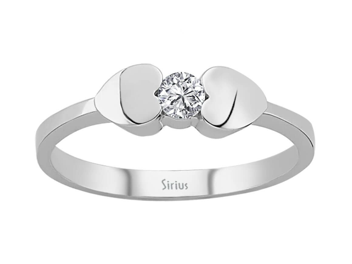 Bague solitaire en forme de cœur avec diamant de 0,15 carat