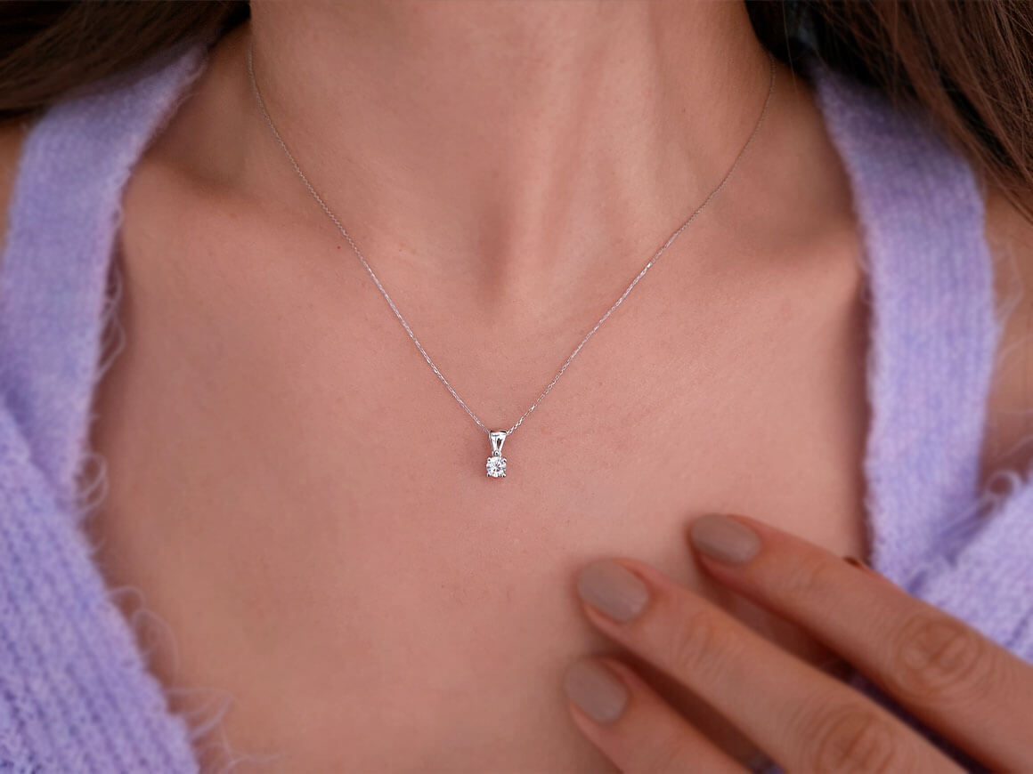 0,20 Carat Diamant Solitaire Collier - handgefertigter Diamantschmuck aus Feingold | Sirius Diamant