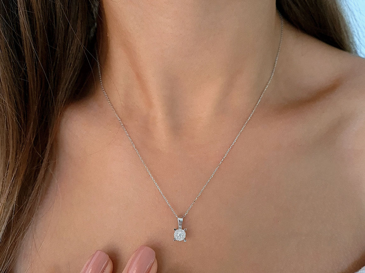 0,50 Carat Effekt Diamant Solitär Collier - handgefertigter Diamantschmuck aus Feingold | Sirius Diamant